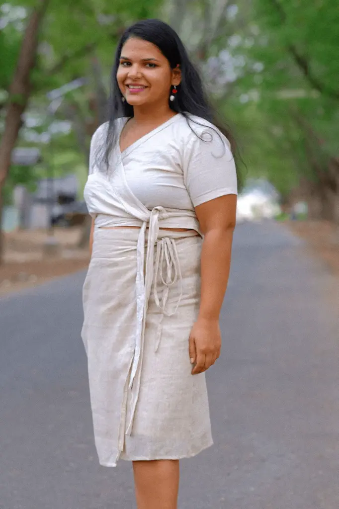 Cream color laos wrap skirt (1).webp