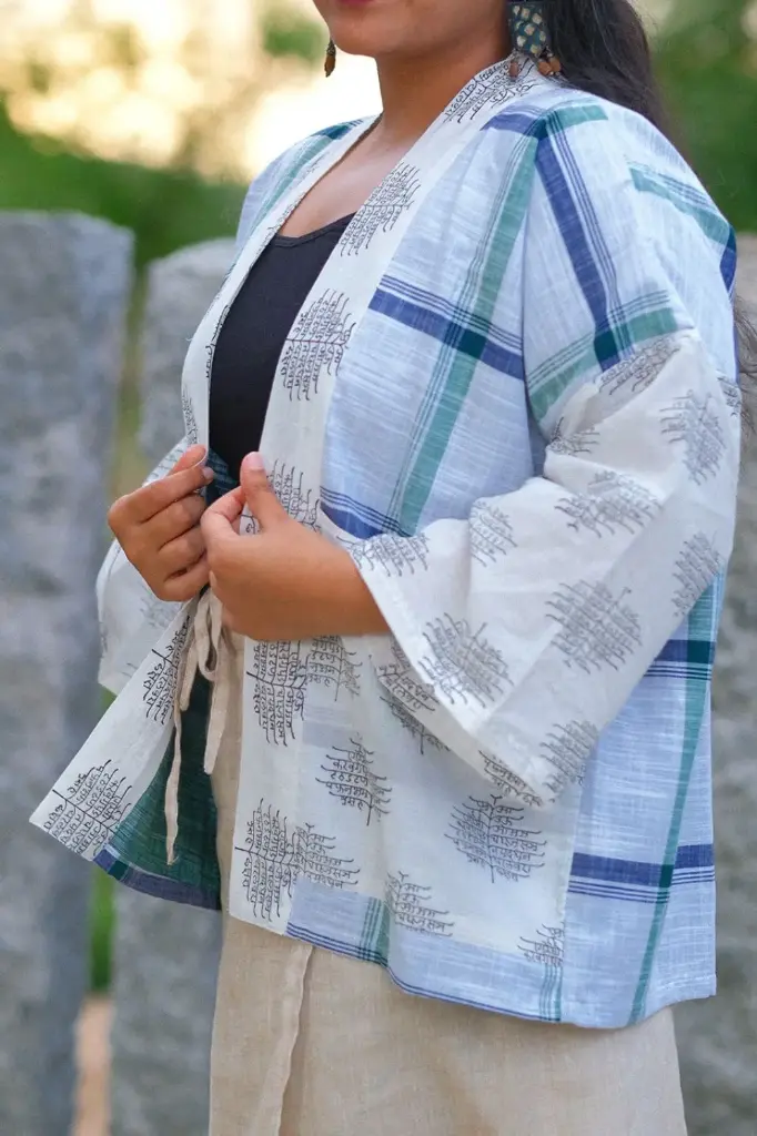 Yoru-kimono | Linen & Cotton Unisex Checkered White-Green Kimono Jacket |  AsianInMe